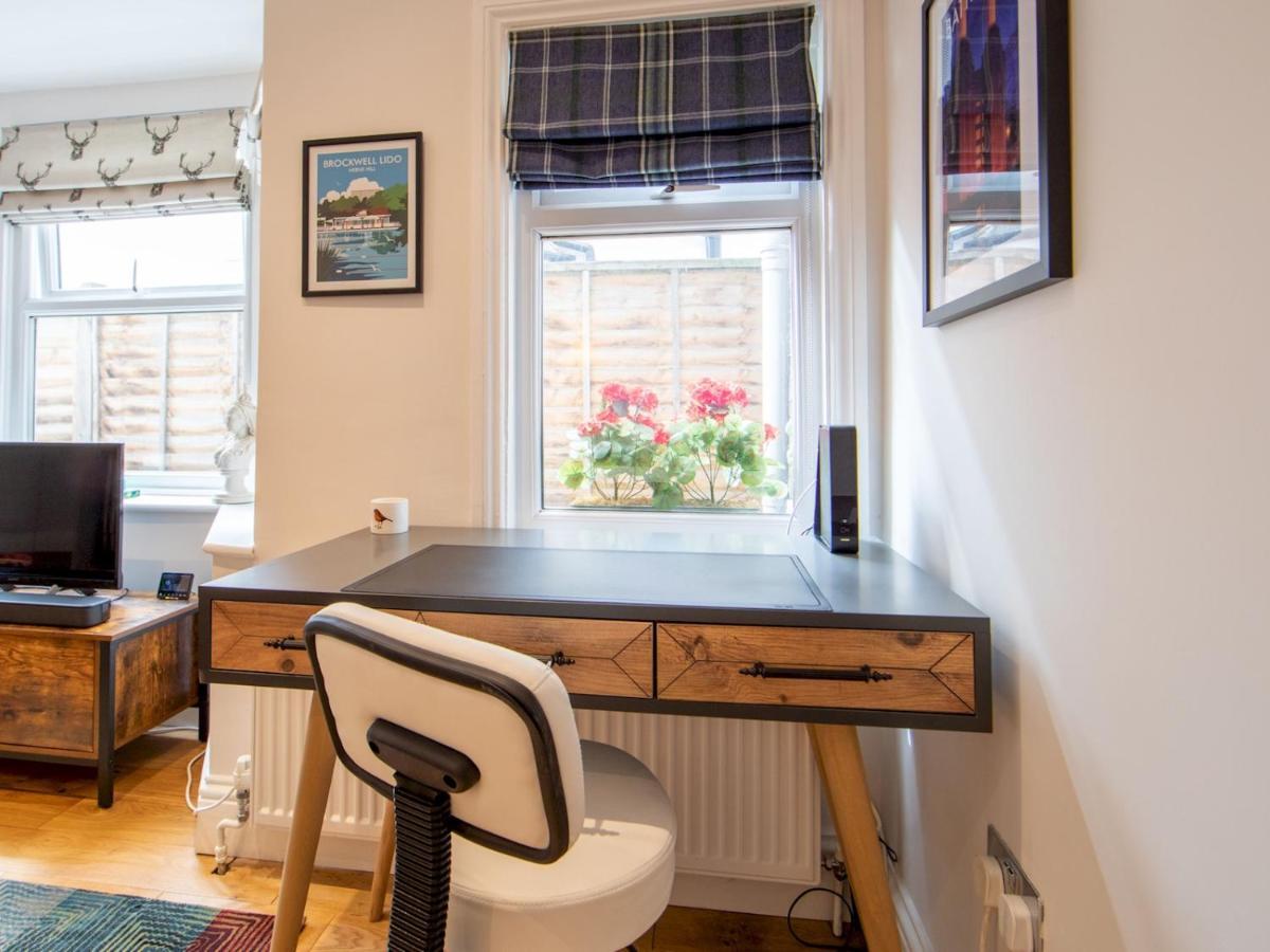 Pass The Keys Recently Renovated 1Br Flat With Private Garden In South London Leilighet Eksteriør bilde